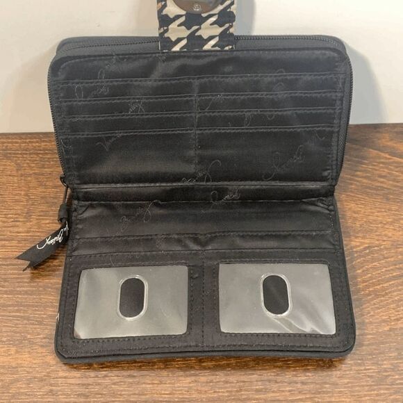 Vera Bradley 4x8" Cloth Wallet - Picture 2 of 5